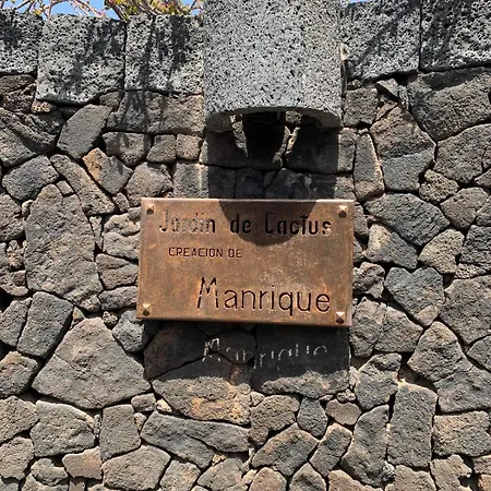 Casa Halcon San Bartolomé